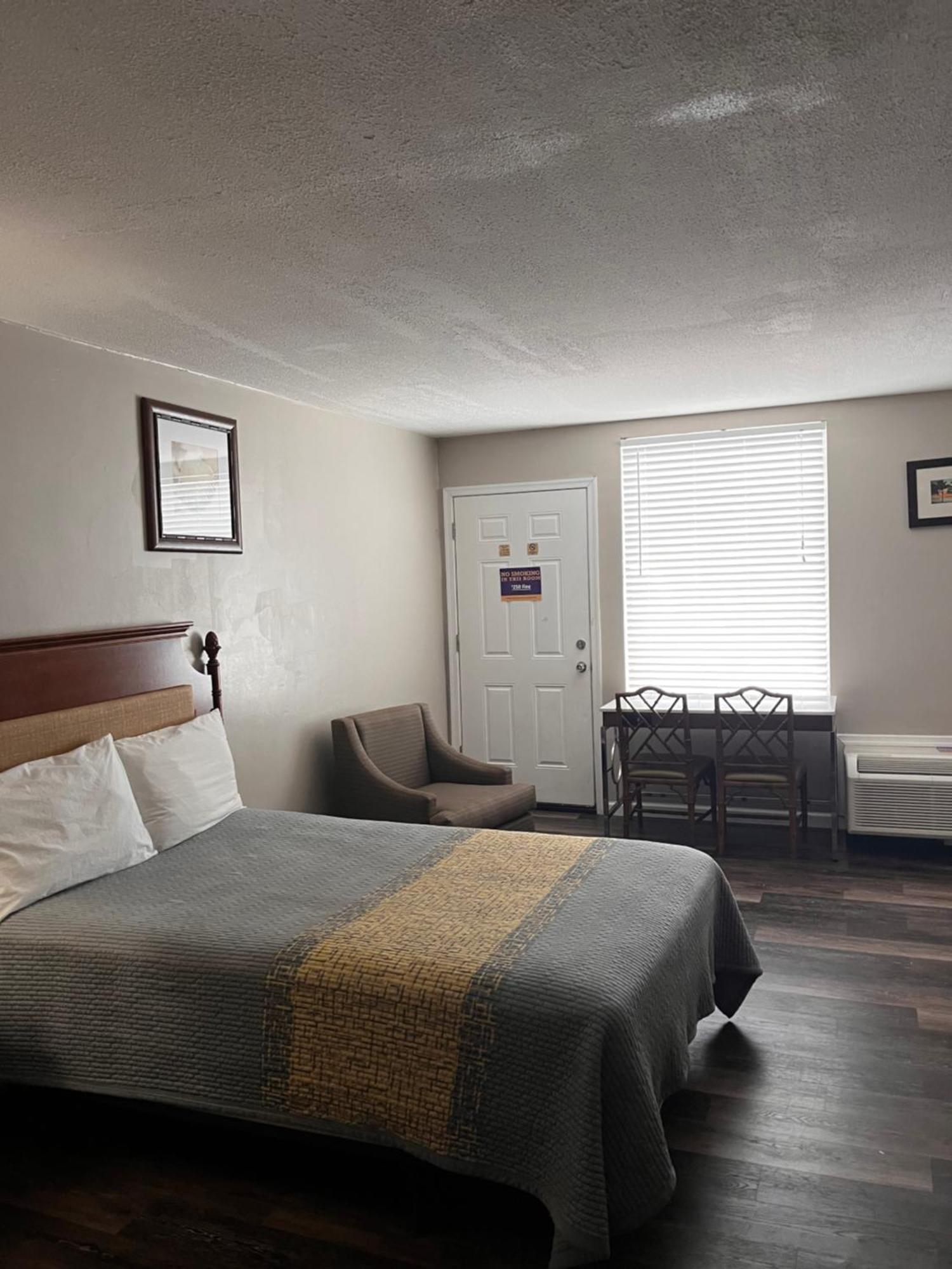 Apm Inn & Suites Martinsburg Luaran gambar